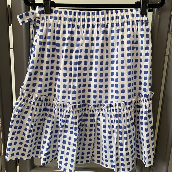 Vineyard vines blue and white “faux” wrap skirt with ruffle size XS - Picture 5 of 8